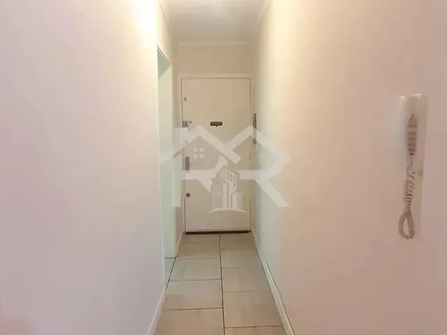 Imagem 3: Apartamento de 2 Dormitórios para Alugar no Bairro Moinhos de Vento, em Porto Alegre