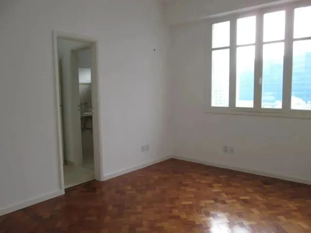 Imagem 15: Imóvel para Aluguel Possui 50 Metros Quadrados com 2 Quartos em Centro - Rio de Janeiro
