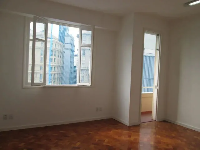Imagem 13: Imóvel para Aluguel Possui 50 Metros Quadrados com 2 Quartos em Centro - Rio de Janeiro