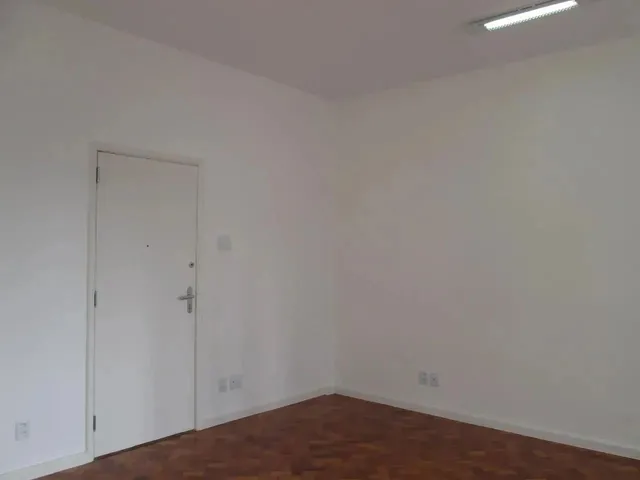 Imagem 4: Imóvel para Aluguel Possui 50 Metros Quadrados com 2 Quartos em Centro - Rio de Janeiro