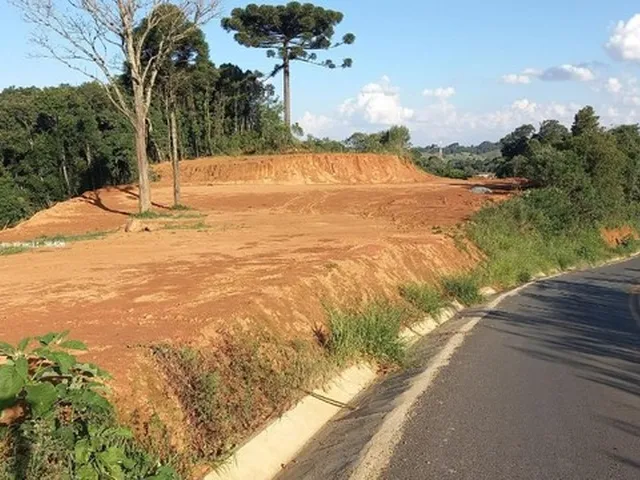 Imagem: Área 5.000M² a Venda no Bairro Quarteirão
