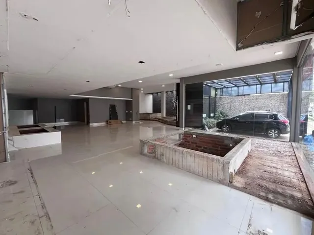 Imagem: Prédio Comercial de 380 M² para Alugar