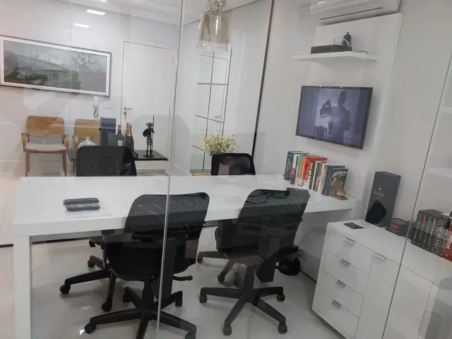 Imagem 15: Sala Comercial, Mobiliada, 49,50 M², Andar Alto, Excelente Localização no Setor Bueno!