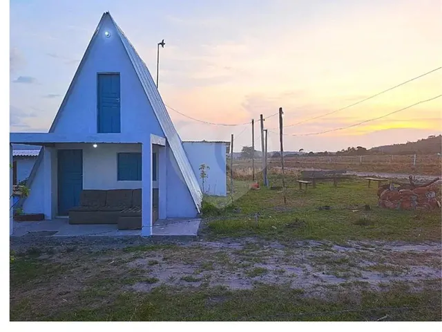 Imagem: Casa com 1 Quartos À Venda em Centro