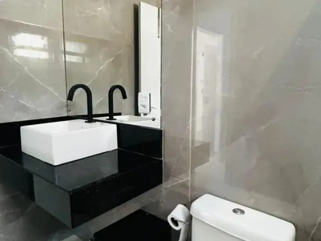 Imagem 5: Imperdível! Casa Duplex Projetada no Bairro Paraviana - Conforto e Sofisticação