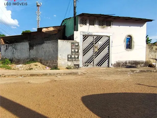 Imagem: Casa com 5 Quartos À Venda em São Vicente