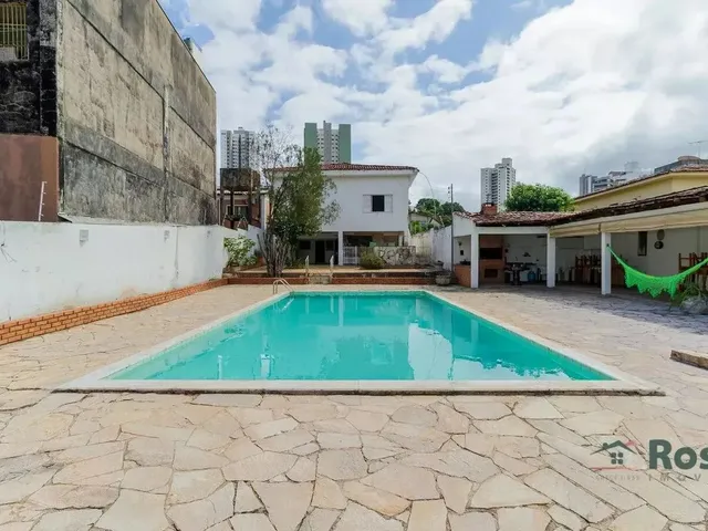 Imagem 4: Imóvel Amplo À Venda para Fins Residencial e Comercial, com 4 Quarto(S), Sendo 1