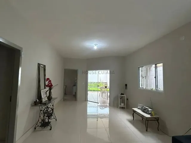 Imagem 3: Espaçosa Casa no Bairro santa Rosa - Venda