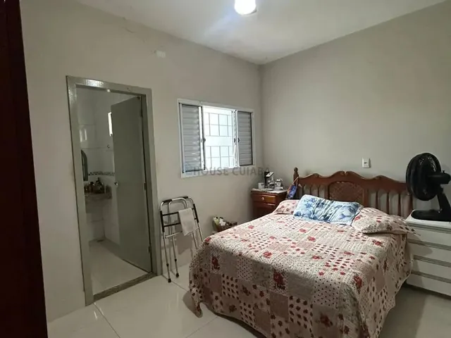 Imagem 13: Espaçosa Casa no Bairro santa Rosa - Venda