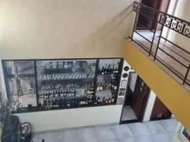 Imagem 9: Lindo Sobrado Residencial Adaptável para Comercial