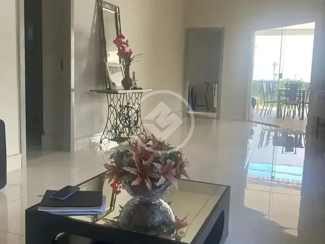 Imagem: Casa À Venda em Cuiabá, no Bairro santa