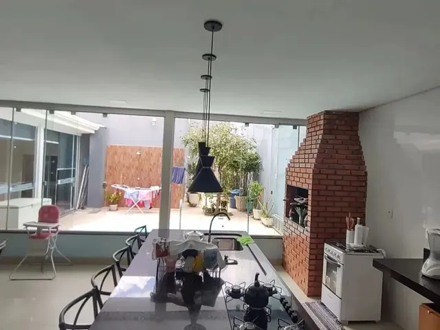 Imagem 7: Belíssimo Sobrado no Bairro Morada do Ouro - Setor Centro Sul