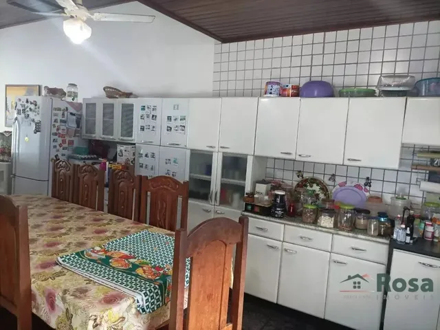 Imagem 6: Casa para Venda com 4 Dormitórios, Sendo/1 Suíte, no Bairro Nossa Senhora Aparecida