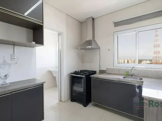 Imagem 10: Apartamento À Venda com 3 Quartos Sendo 1 Suíte e 2 Demi-Suite, com Móveis Planejados