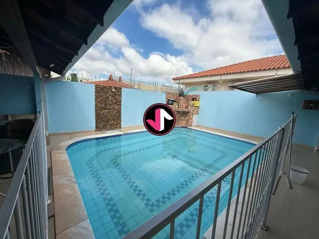 Imagem: Casa Comercial À Venda em Cuiabá, Jardim