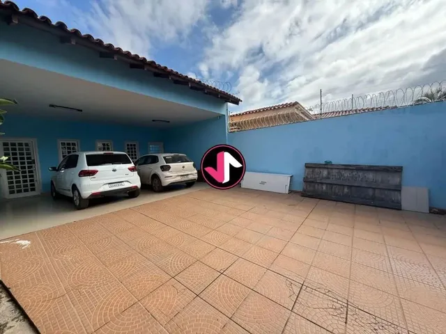 Imagem 13: Casa Comercial À Venda em Cuiabá, Jardim Itália - Imóvel com Churrasqueira