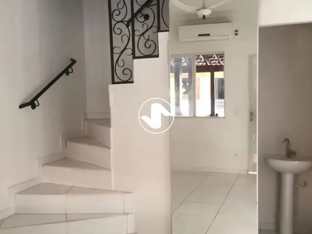 Imagem: Casa em Condomínio À Venda Residencial