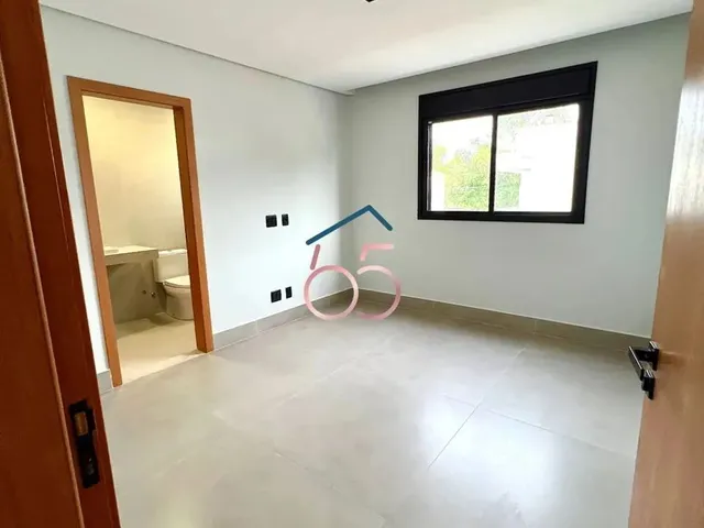 Imagem 8: Alphaville 2 Residência Sofisticada em Condomínio Fechado