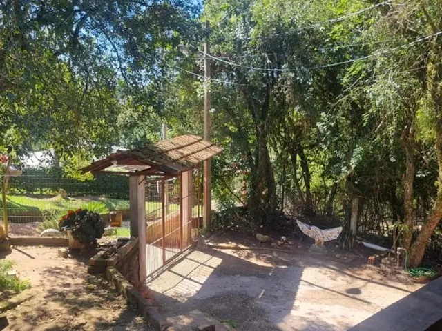 Imagem: Sítio Medindo 11X80 com 3 Casas