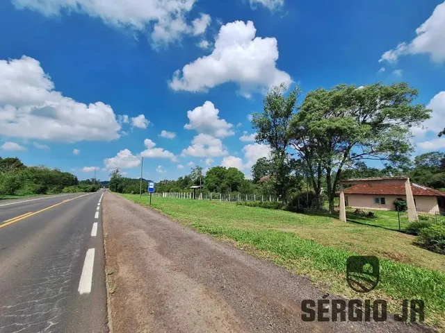 Imagem: Área de Terra com 26,7Ha e Frente para
