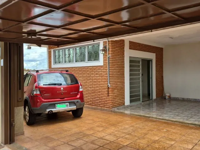 Imagem: Casa Esquina Avenida Parque Bandeirantes