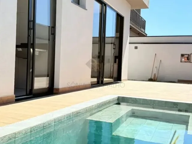 Imagem: Casa de Alto Padrão a Venda na Vivenda