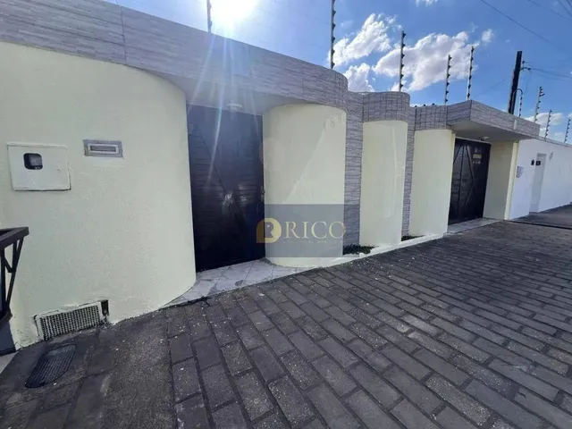 Imagem 10: Casa Ampla e Bem Ventilada - 04 Quartos 02 Vagas de Garagem