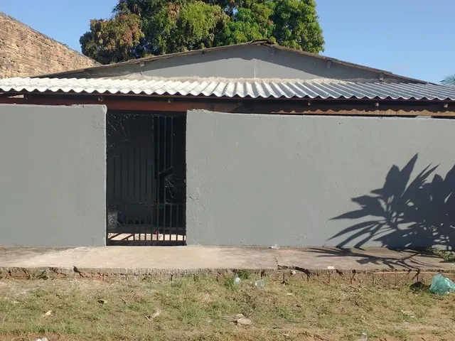 Imagem: A casa possui 2 Dormitórios, 1 Banheiro, Imóvel novo e