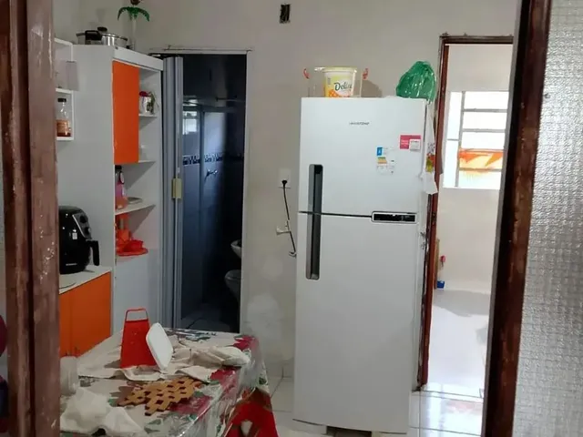 Imagem 5: Imóvel para Venda Possui 250 Metros Quadrados com 4 Quartos em Benedito Bentes - Maceió