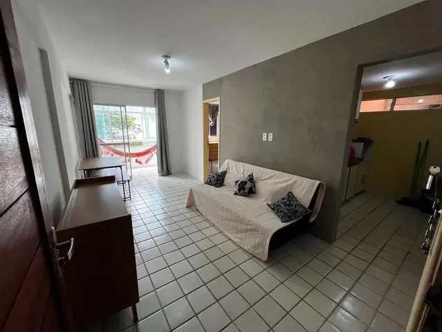 Imagem: Vendo Apt Quarto e Sala com Varanda, 1 Quadra