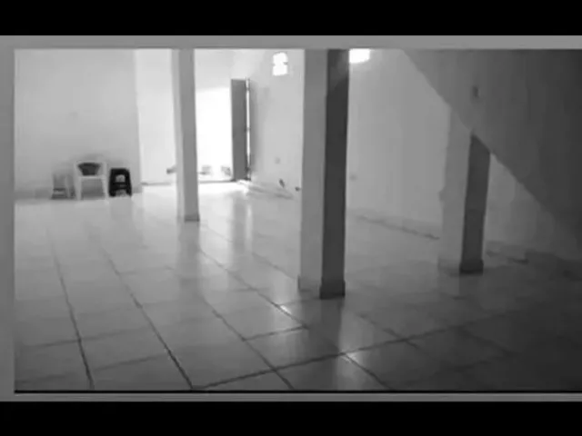 Imagem 4: Ponto Comercial com Primeiro Andar e Quintal - Rua Principal