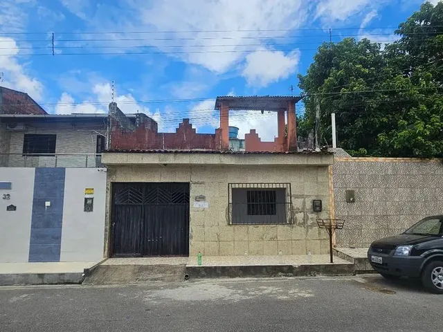 Imagem 2: Casa 3/4 (2 Suítes) - Térreo Reformado + 1º Andar - Graciliano...
