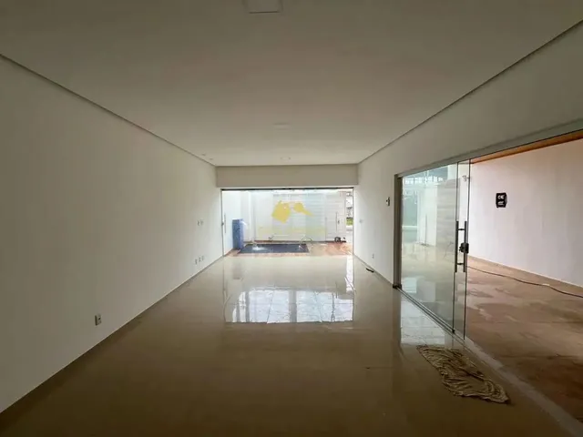 Imagem 10: Casa Duplex 3 Quartos com Piscina À Venda Localização Privilegiada em Serraria