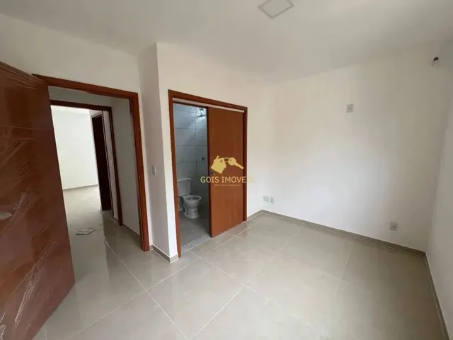 Imagem 6: Casa Duplex 3 Quartos com Piscina À Venda Localização Privilegiada em Serraria