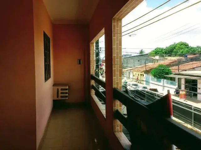 Imagem 2: Casa a Venda com Dois Pontos