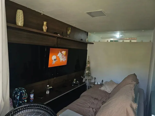 Imagem 2: Casa Duplex com 4 Quartos e 2 Suítes - Cond. Vista do Vale (Serraria)