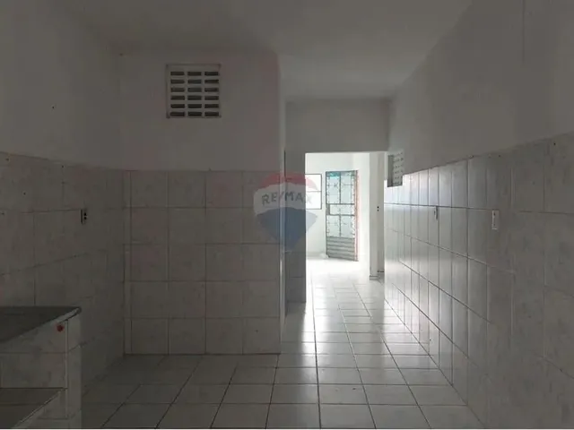 Imagem 13: Amp;Quot;Espaçosa Casa em Maceió: Conforto e Ótimo Preço!&Amp;Quot