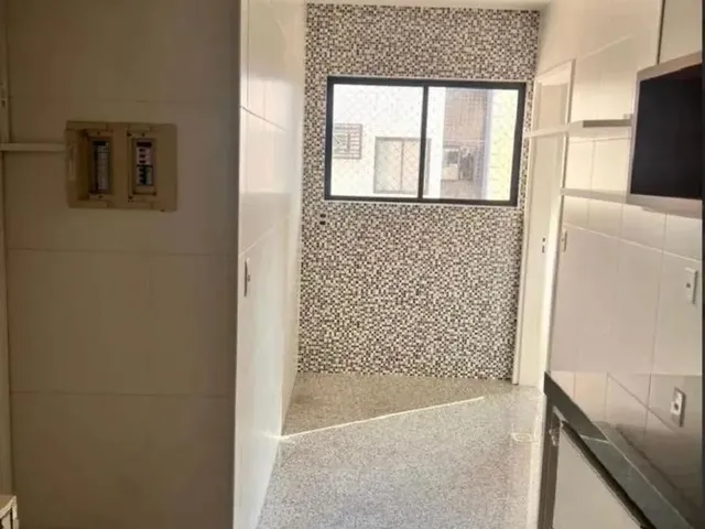 Imagem 5: Apartamento para Venda em Maceió, Ponta Verde, 3 Dormitórios, 2 Suítes, 4 Banheiros, 3