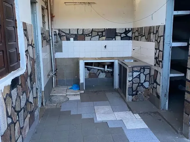 Imagem 5: Imóvel para Venda com 200 Metros Quadrados com 4 Quartos em Tabuleiro do Martins