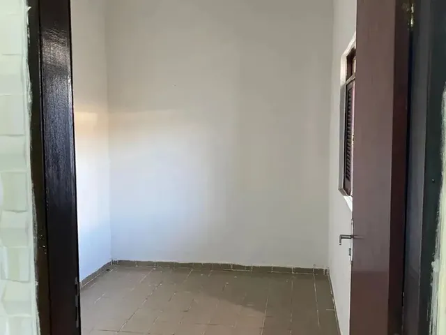 Imagem 9: Imóvel para Venda com 200 Metros Quadrados com 4 Quartos em Tabuleiro do Martins