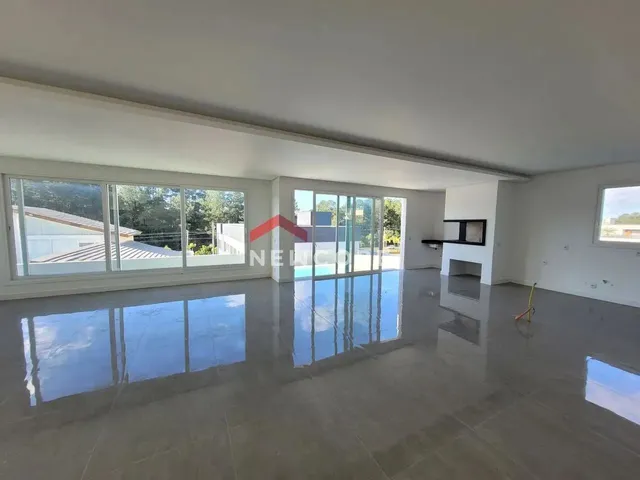 Imagem: Casa de Condomínio em Estrada das Três