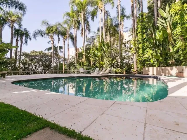 Imagem: Vendo Excelente Casa 4 Quartos 4 Suítes