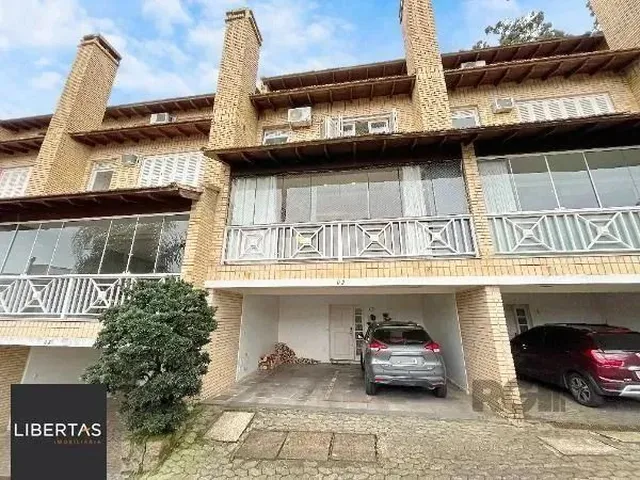 Imagem: Casa Condominio em Porto Alegre, no Bairro