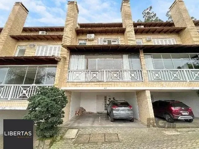 Imagem 2: Casa Condominio em Porto Alegre, no Bairro Sétimo Céu, com 4 Dormitório(S), e 4