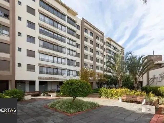 Imagem 1: Apartamento em Porto Alegre, no Bairro Cavalhada, com 3 Dormitório(S), e 3 Banhe