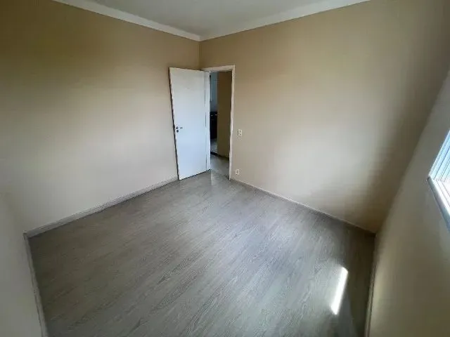 Imagem: Alugo Apartamento Av. Rio das Pedras