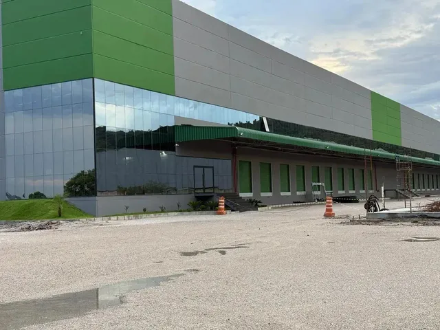 Imagem: Galpões de 6000 M2 Navegantes Sc