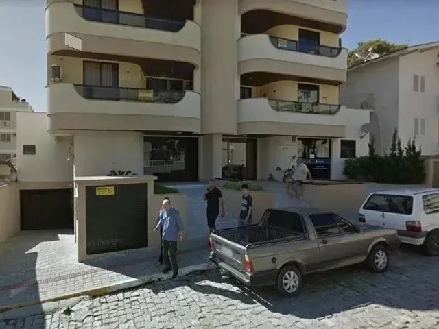 Imagem: Sala Comercial em Rua Beija Flôr - Bombas