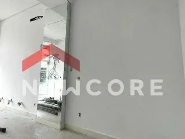 Imagem: Sala Comercial em Avenida Falcão - Bombas