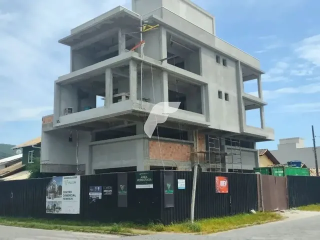 Imagem 4: Escritório/Sala Comercial no Centro Empresarial Henrich - Centro- Bombinhas
